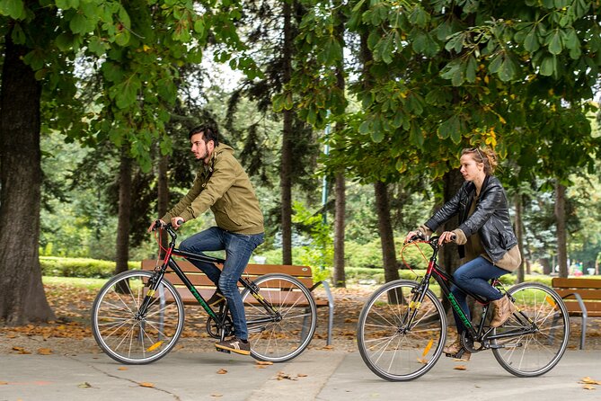 1-Day Bike Rental in Budapest - Meeting at Várkert rkp 16: where your day starts