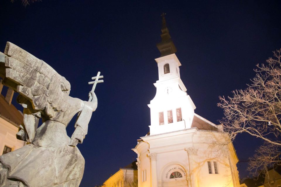 2 Hours Buda Castle Walking Tour - Walk with a Historian - Street tales you’ll notice after the tour