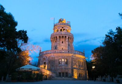 3Hour Outdoor Budapest Normafa Hike&History With a Historian - How to reach the meeting point at Széll Kálmán Sq.