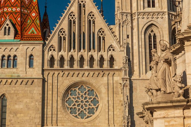 4 hours long private minivan tour in Budapest - Matthias Church and Fisherman’s Bastion: Royal-Looking Views, Real-Time Context