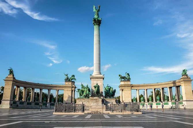 5 Hours Private Budapest First Class Tour with Parliament option - A private five-hour sweep of central Budapest
