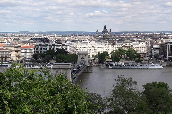 Accessible Budapest Tour - Getting there: pickup, meeting point, and the smooth ride to Buda