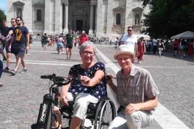 Accessible Budapest Tour - St. Stephen’s Basilica: what’s included and what accessibility doesn’t cover