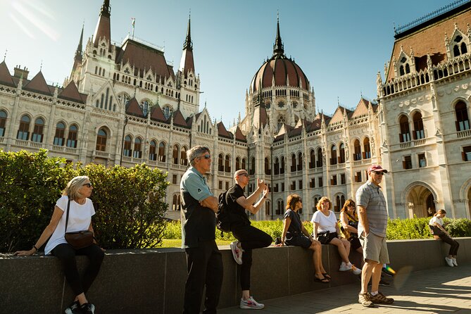 All About Budapest: Full Day Walking Tour with Lunch & Metro Pass - Vajdahunyad Castle and City Park as a breathing spot