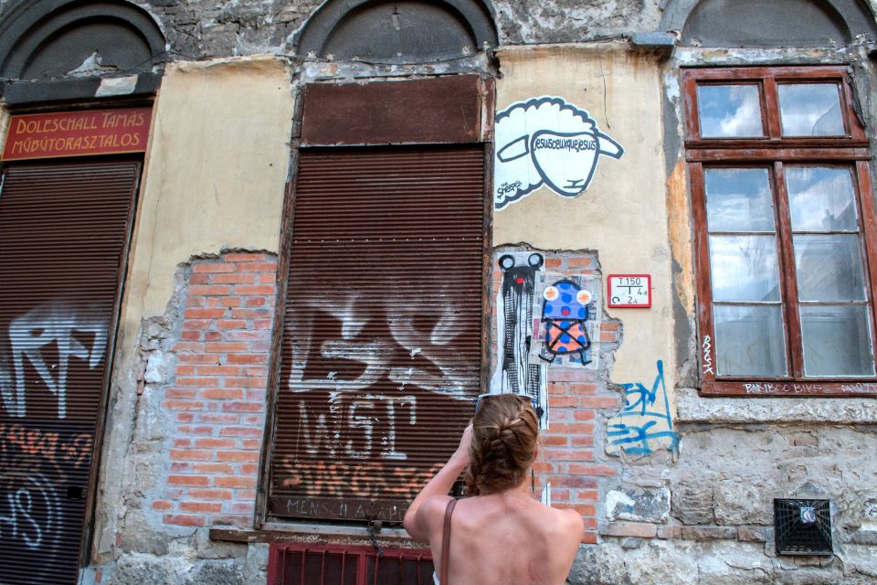 Alternative Budapest Walking Tour - How This Tour Reads: Present-Focused Budapest, Not Only Past-Packed Budapest