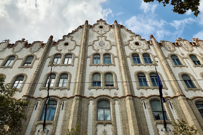 Art Nouveau Treasures of Budapest – Exclusive Private Tour - The Finale: A Private Apartment Window by Miksa Róth
