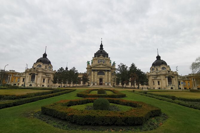 Best Historical Sights of Budapest Tour - Royal Castle District Stars: Matthias Church and Fisherman’s Bastion