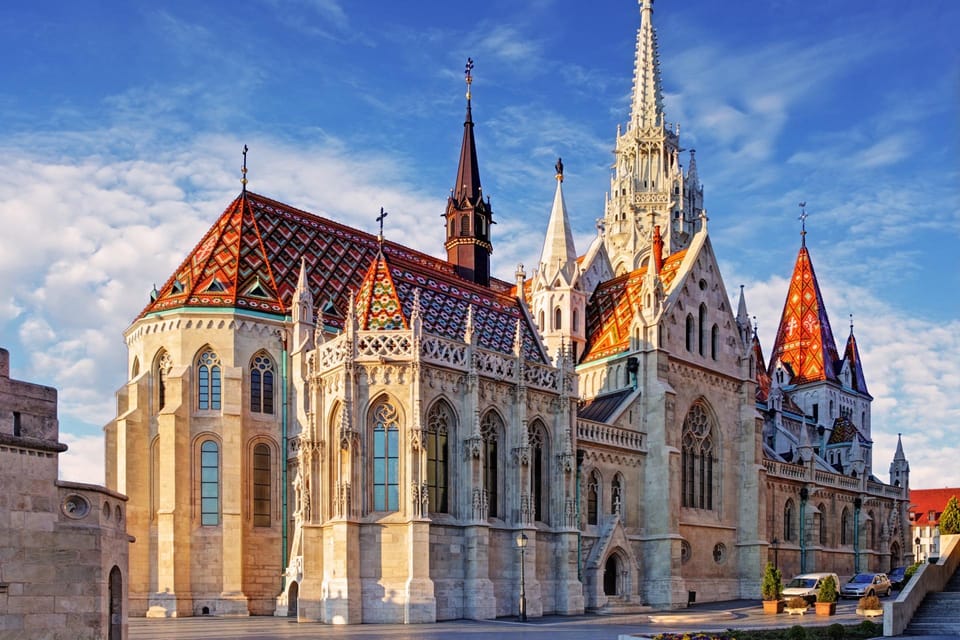 Buda Castle District and Matthias Church Private Tour - Fisherman’s Bastion: the view is the point, but timing helps