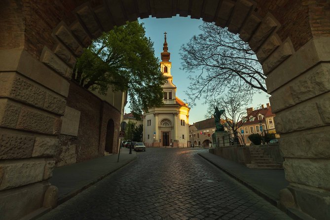 Buda Castle Quarter Walking Tour - Stop 1: Castle Garden and the Castle Bazaar idea