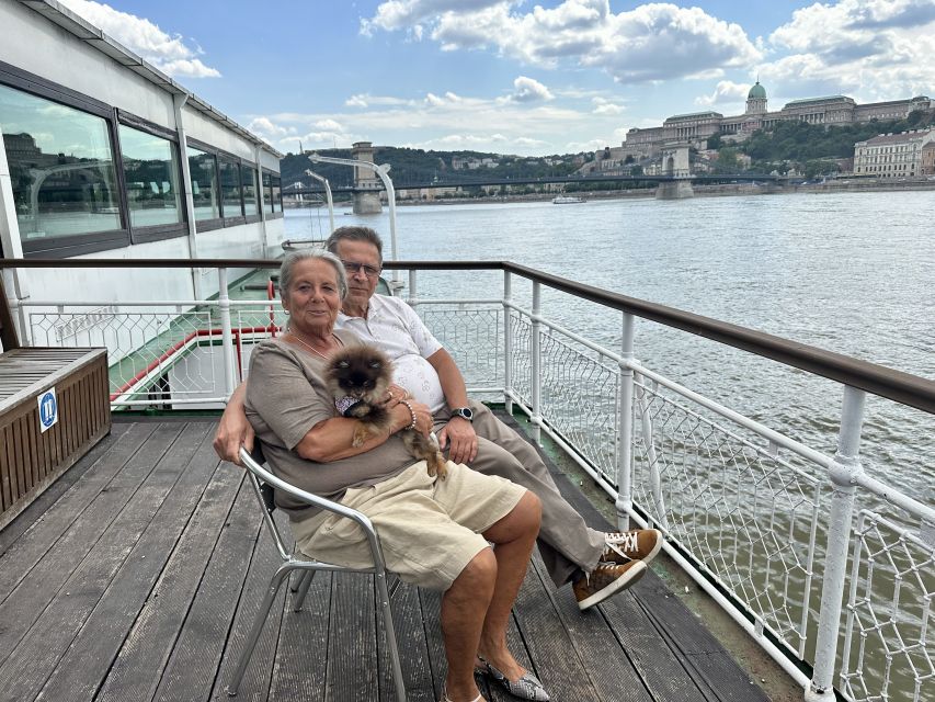 Budapest: 1 hr Sunshine Booze Cruise with Prosecco - Logistics that can make or break your boarding moment