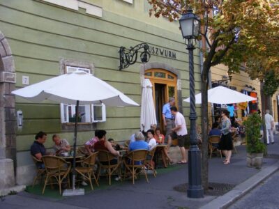 Budapest 3-Hour Private Walking Tour with Route Options - Pest Downtown: Parliament, St. Stephen’s Basilica, Liberty Square, and Central Market Hall