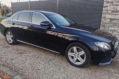 Budapest Airport transfer - Meeting Your Driver at Budapest Airport Arrivals (No Fishing Expedition)