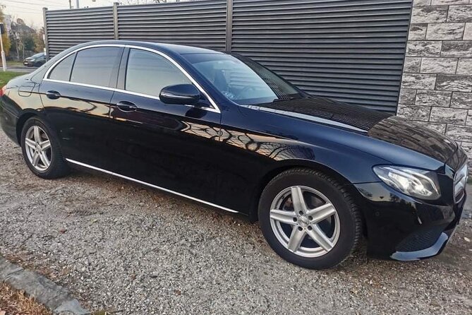 Budapest Airport transfer - Meeting Your Driver at Budapest Airport Arrivals (No Fishing Expedition)