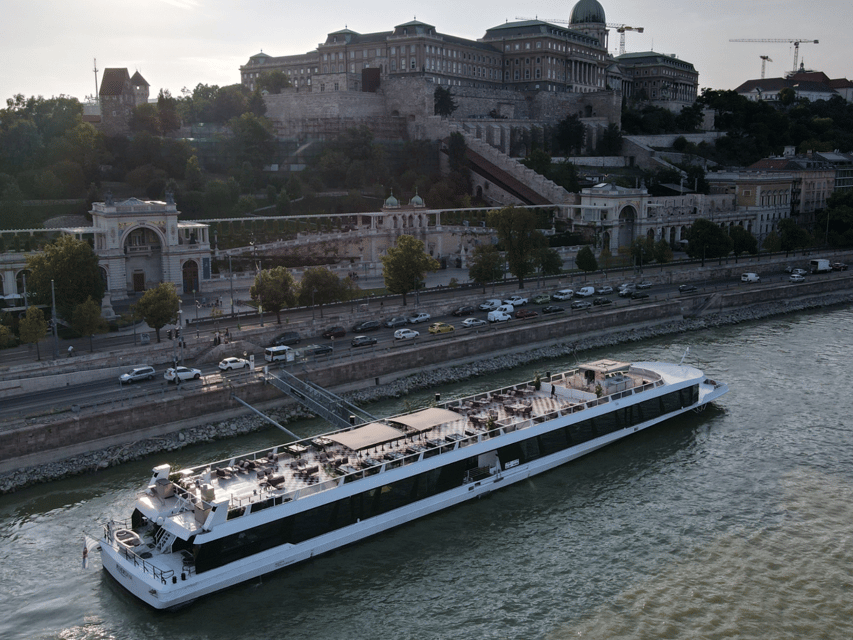 Budapest: BBQ Dinner Cruise w/ Live Music & Unlimited Drinks - Small risks to know: cancellations and last-mile logistics