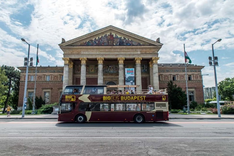 Budapest: Big Bus Hop-On Hop-Off Tour & Danube River Cruise - Buda Side Highlights: Baths, Castles, and Bridges