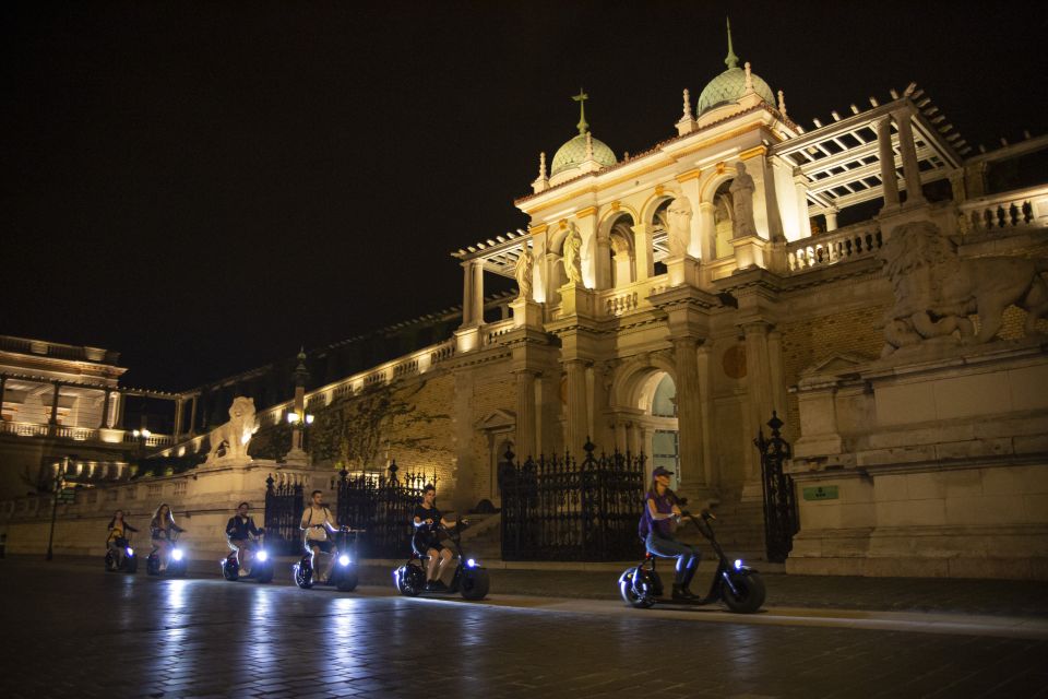 Budapest: Buda Castle E-Scooter Evening Tour - Buda Castle photo stop: your first big view payoff