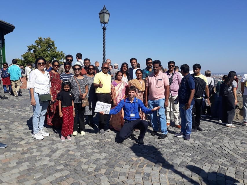 Budapest: Buda Castle Walking Tour & Folk Music Performance - The Hungarian folk music and dance performance: why it works
