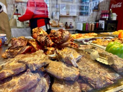 Budapest: Christmas Market Guided Walking Tour with Tastings - Why Hungarian Christmas markets center on food before December 24