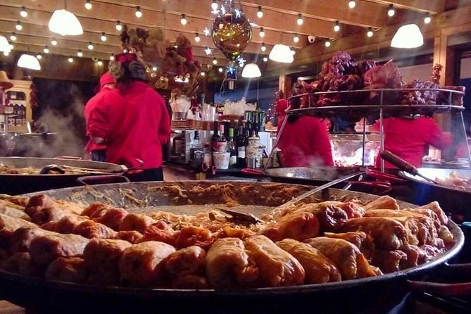 Budapest Christmas Market Tour with Basilica visit & Chimney cake - How the guide experience changes the whole tour