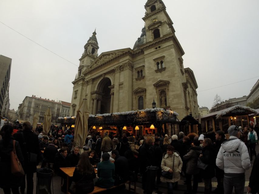 Budapest Christmas Walking Tour w Entry to Basilica - How This Tour Fits the Budapest Christmas Season
