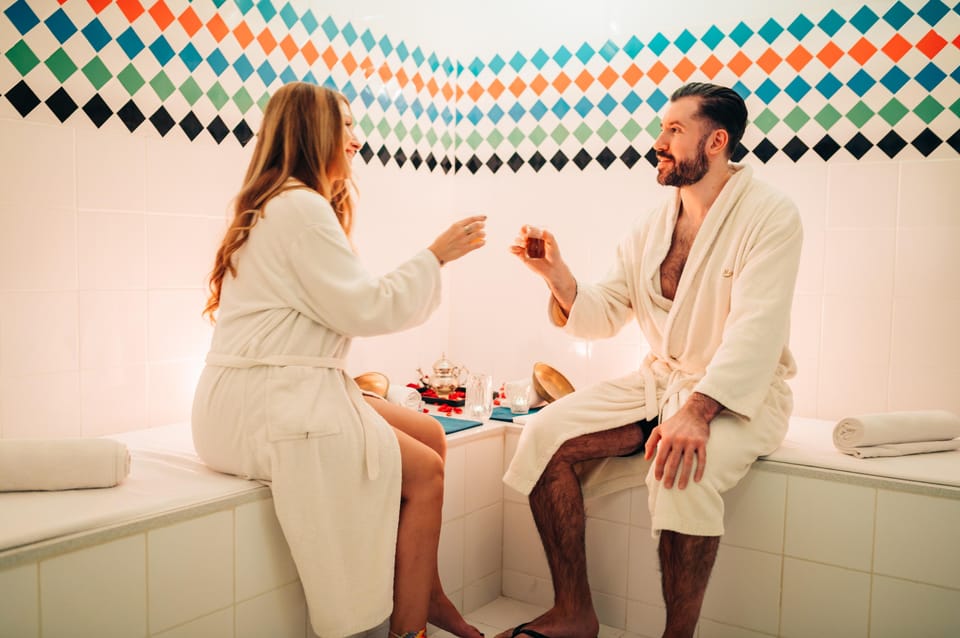 Budapest: Couple Holistic Swedish Massage with Jacuzzi Time - Price and Value: Is $330 Worth It for a Budapest Couples Spa?
