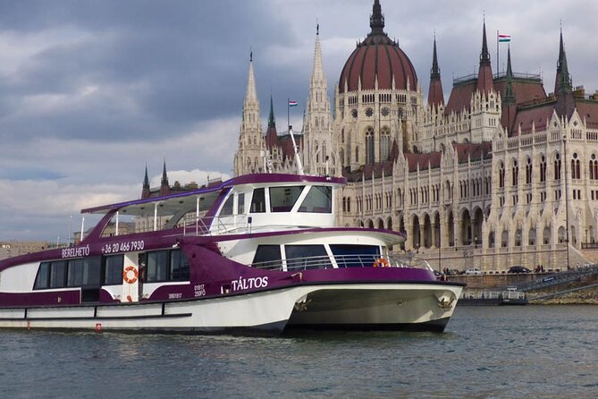 Budapest Danube Sightseeing Cruise with Unlimited Drinks - Széchenyi Chain Bridge to Gresham Palace: icon bridge energy