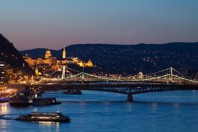 Budapest Essential Walk&Food tasting - How this Budapest essentials walk keeps the route efficient