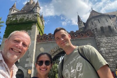 Budapest Essential Walk&Food tasting - Heroes’ Square and City Park: Vajdahunyad Castle and the architecture lesson