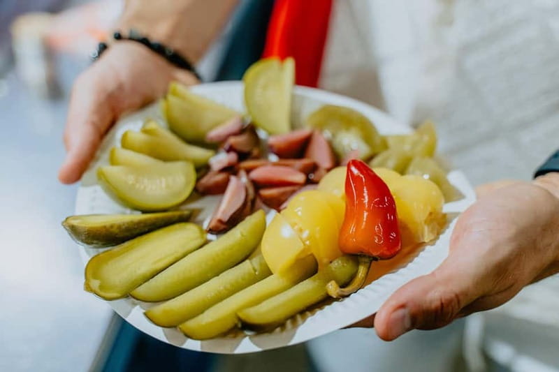 Budapest: Food Tour with Wine tasting By Foodapest™ 2025 - Vegetarian and Vegan Options: What You Can Plan for