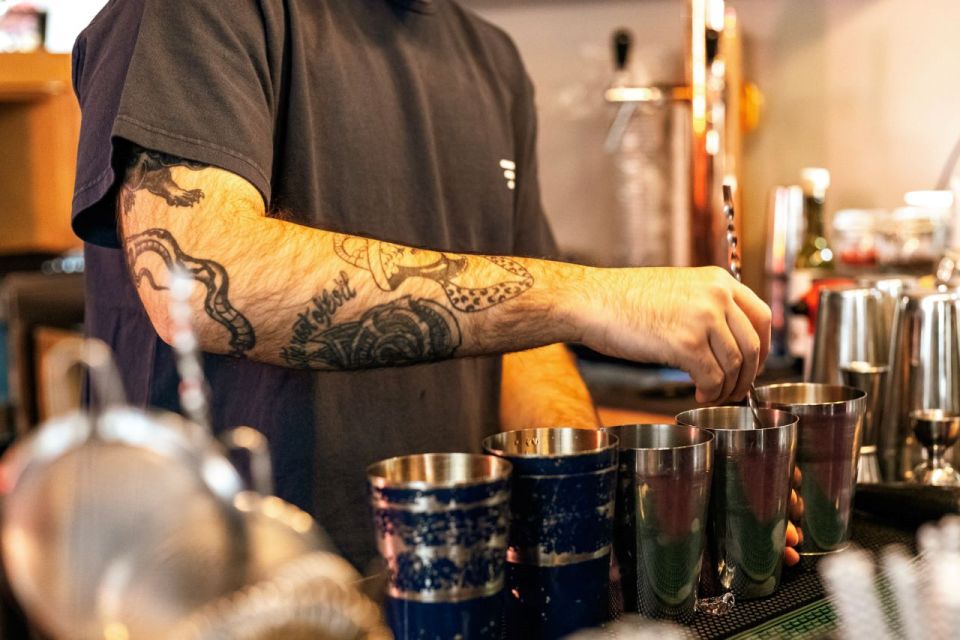 Budapest: Guided Bar Crawl Walking Tour - Pálinka and Hungarian drinking traditions: what you’re actually tasting