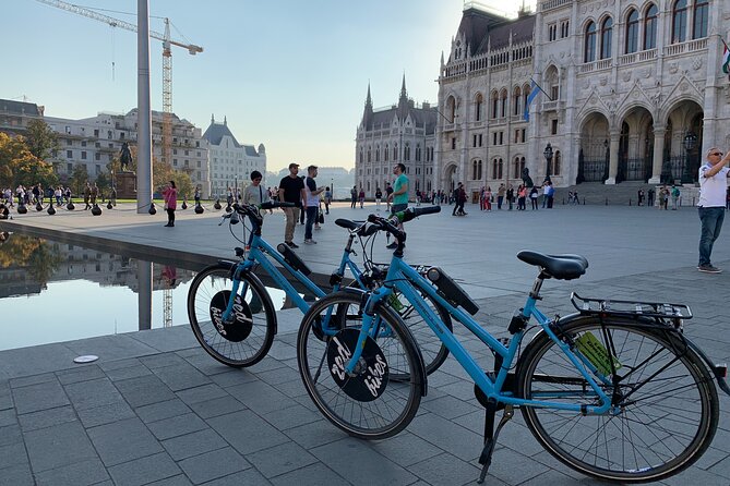 Budapest Highlights Private E-bike Tour - Szechenyi Baths Area and St. Stephen’s Basilica Stop