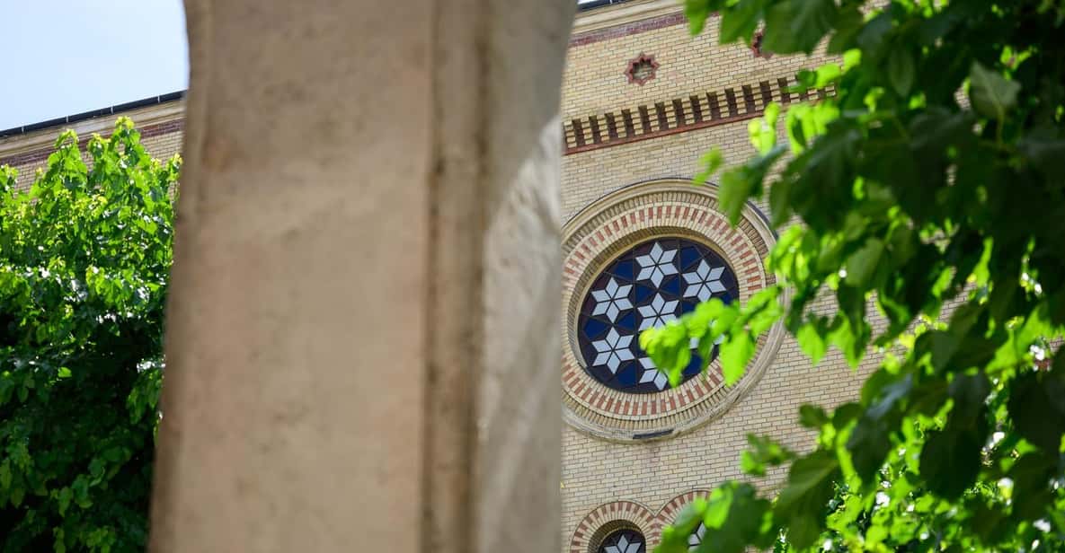 Budapest: Jewish History with Local Guide & Synagogue Ticket - Price and Value: Why $34 Works Here