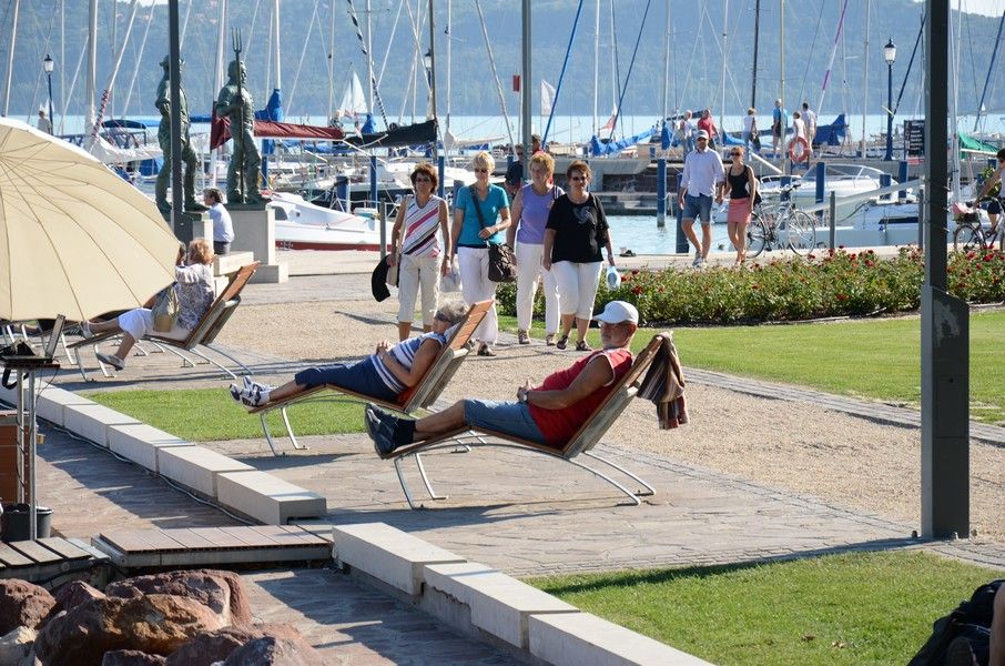 Budapest: Lake Balaton and Herend Full-Day Private Tour - Should You Book the Budapest, Lake Balaton, and Herend Private Tour?