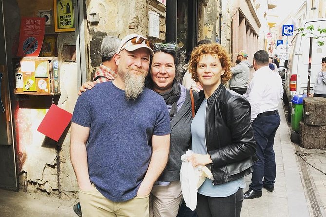 Budapest Market Tour & Home Cooking Class with local Chef & Guide - Your meal plan: farmer’s plate, main dish, and the shared tasting table