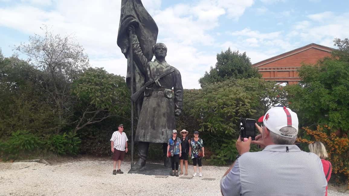Budapest: Memento Park and Icons of Communism Guided Tour - How propaganda worked when communists held power