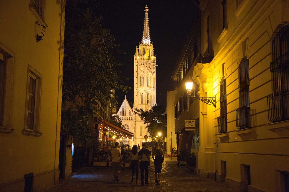 Budapest: Night Walking Tour with River Cruise and Wine - Budapest at Night: Why This Tour Works So Well