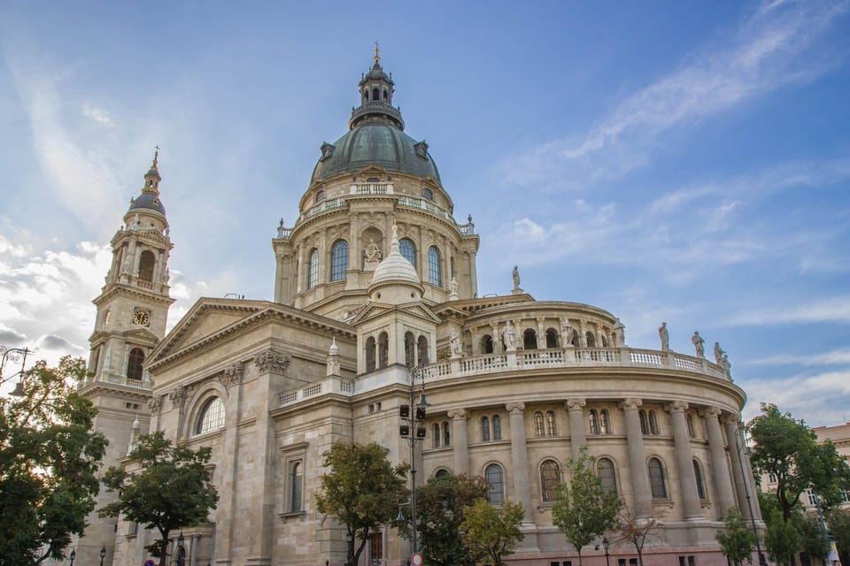 Budapest Old Town and Top Attractions Private Walking Tour - Why this 2-hour Old Town route works