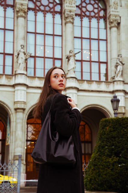Budapest: Photo Session with Professional Local Photographer - Starting at St. Stephen’s Basilica: Your Photo Base in the Center