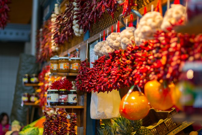 Budapest: Private 4-Hour Walking Tour with a Local - Pickup, Walking Pace, and Where You Finish