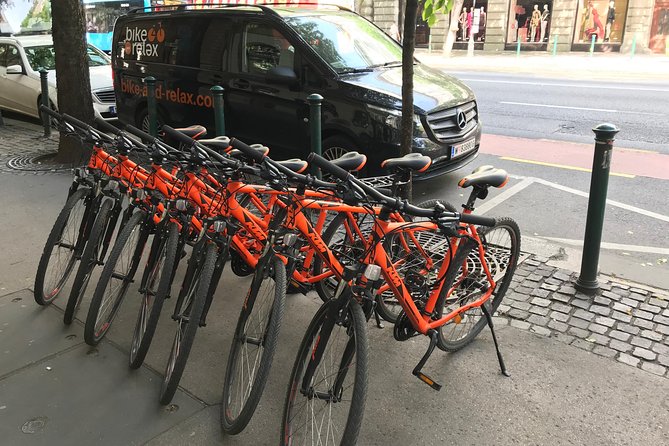 Budapest: Private Adventure Sightseeing Bicycle Tour - Castle Hill Downhill Back to Andrassy Avenue: Closed Road + Forest Shortcut