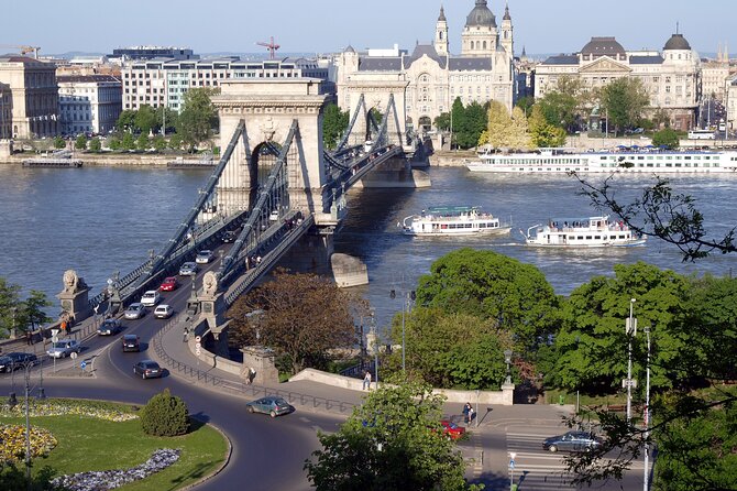 Budapest Private City Tour by car in 4 hours - Central Market Hall: food, souvenirs, and Hungarian life