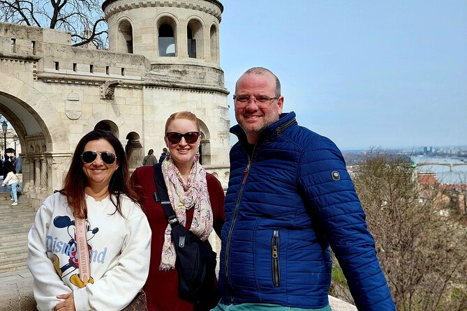 Budapest Private City Tour by car in 4 hours - Vajdahunyad Castle and a panoramic bath-area drive