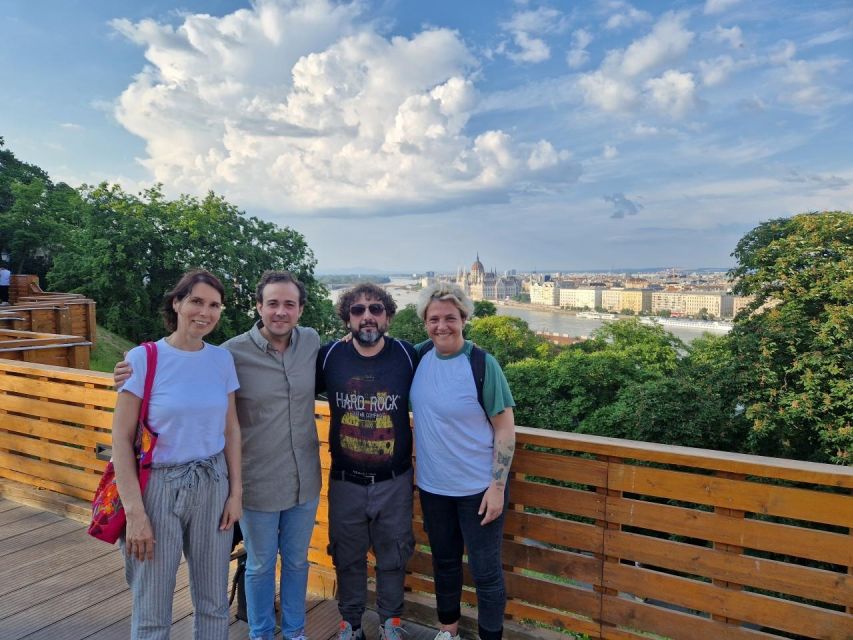 Budapest: private deluxe tour with a native, in Spanish - City Park walks: Vajdahunyad’s surroundings and the calm break