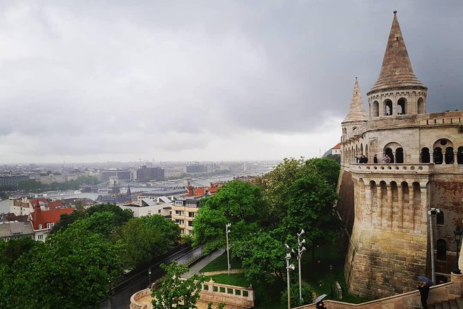 Budapest Private Walking Tour - Andrássy Avenue coffee and cake near the Opera