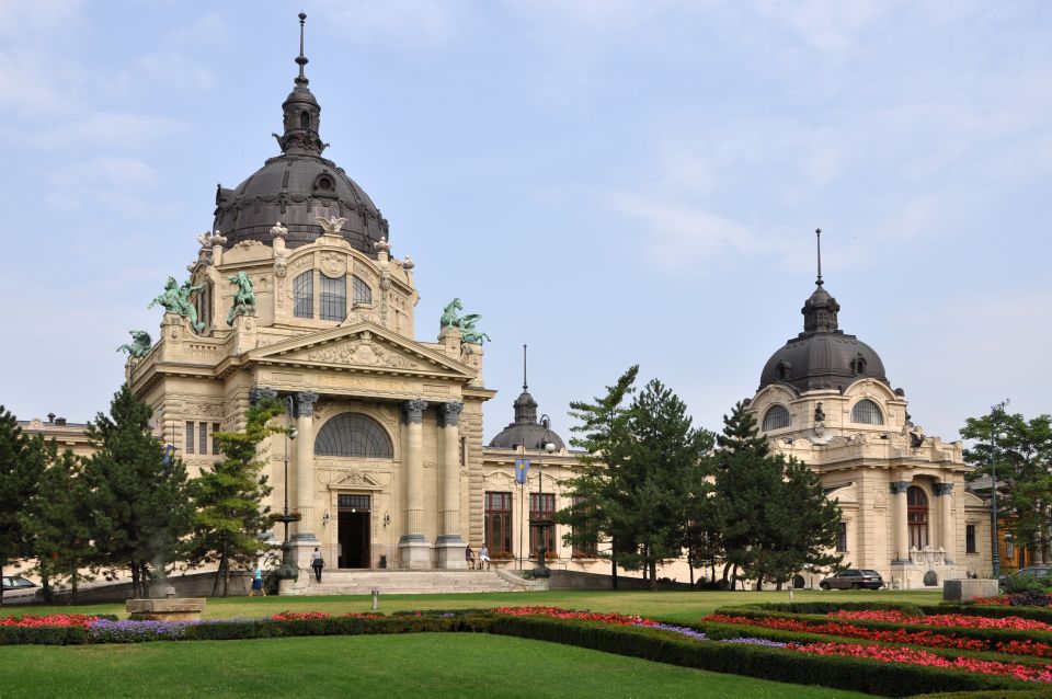 Budapest: Private Walking Tour of City with Spanish Guide - 3 to 6 Hours: How the Tour Fits Your Actual Day
