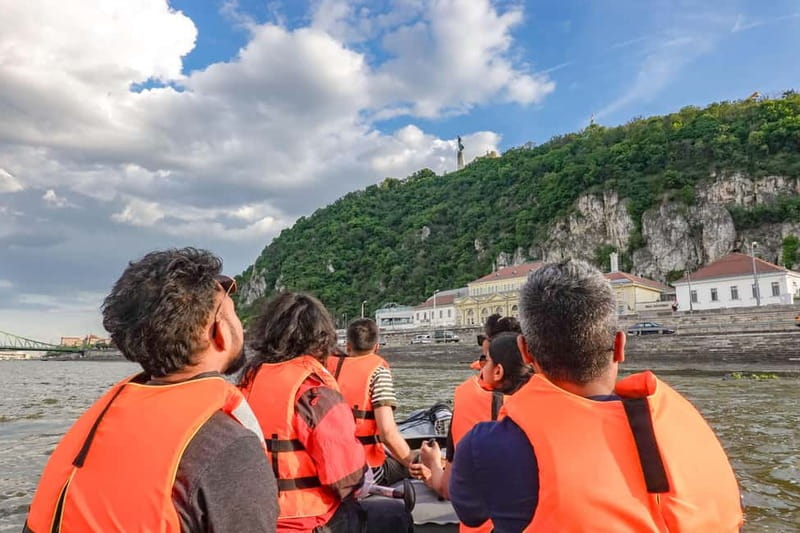 Budapest Rafting - Sunset Cruise - Your guide and the group vibe in English