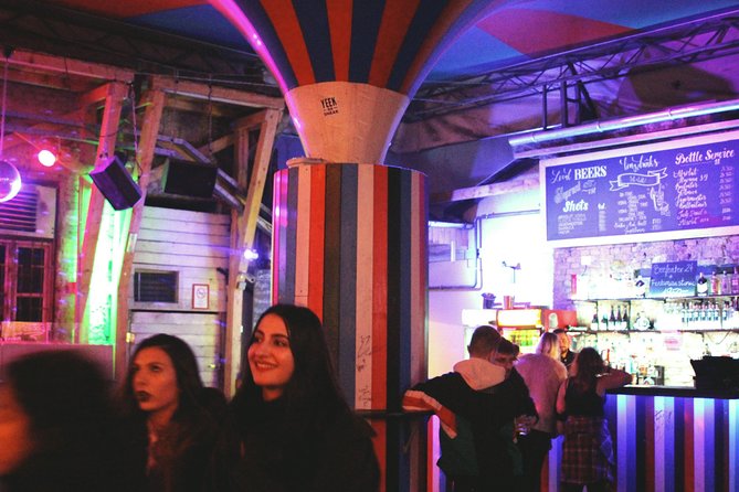 Budapest Ruin Bars Evening Walking Tour with Drinks & Snacks - Local Guide Energy: Why Names Matter on This Tour