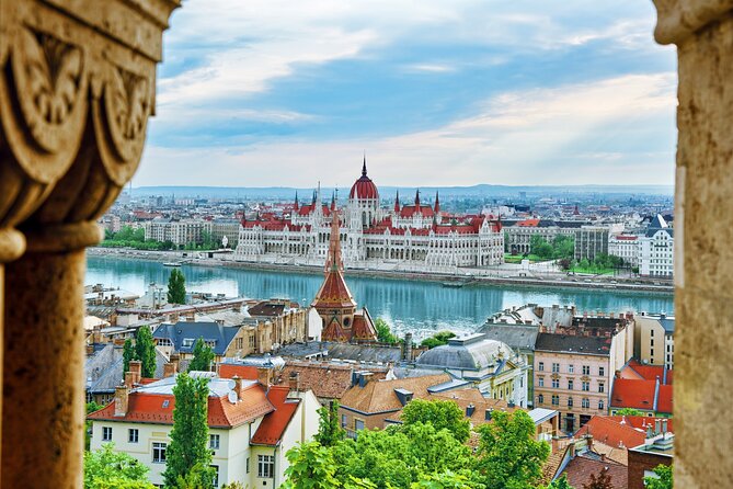 Budapest Scavenger Hunt and Highlights Self Guided Audio Tour - Why this Budapest scavenger hunt feels like a smart first visit