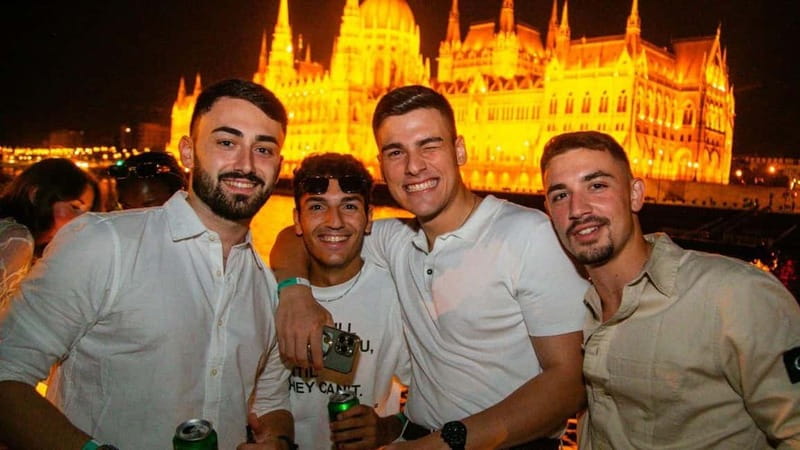 Budapest: Sip & Sail Danube Cruise with Unlimited Beer - Corvinus University and the Music Side: Vigadó and Gresham Palace