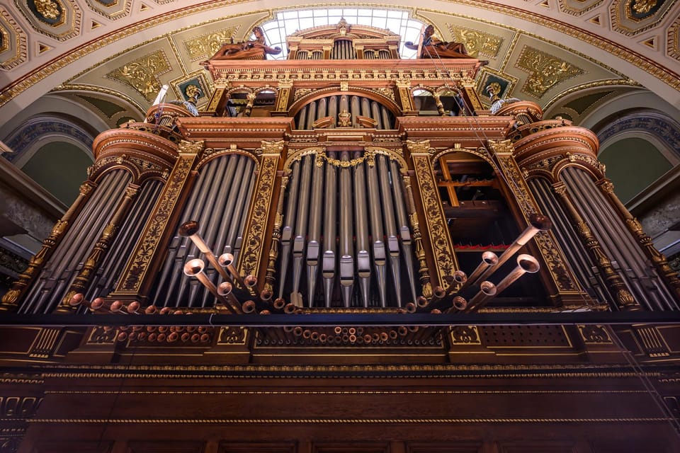 Budapest: St.Stephen's Basilica Grand Organ Concert Tickets - After the concert: treasury time and the Holy Dexter